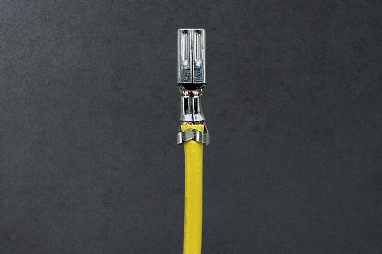 [CPK]J.S.TのSVF-81T-P2.0端子が圧着可能！