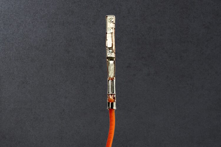 [CPK]TE Connectivityの2005097-1端子が圧着可能！